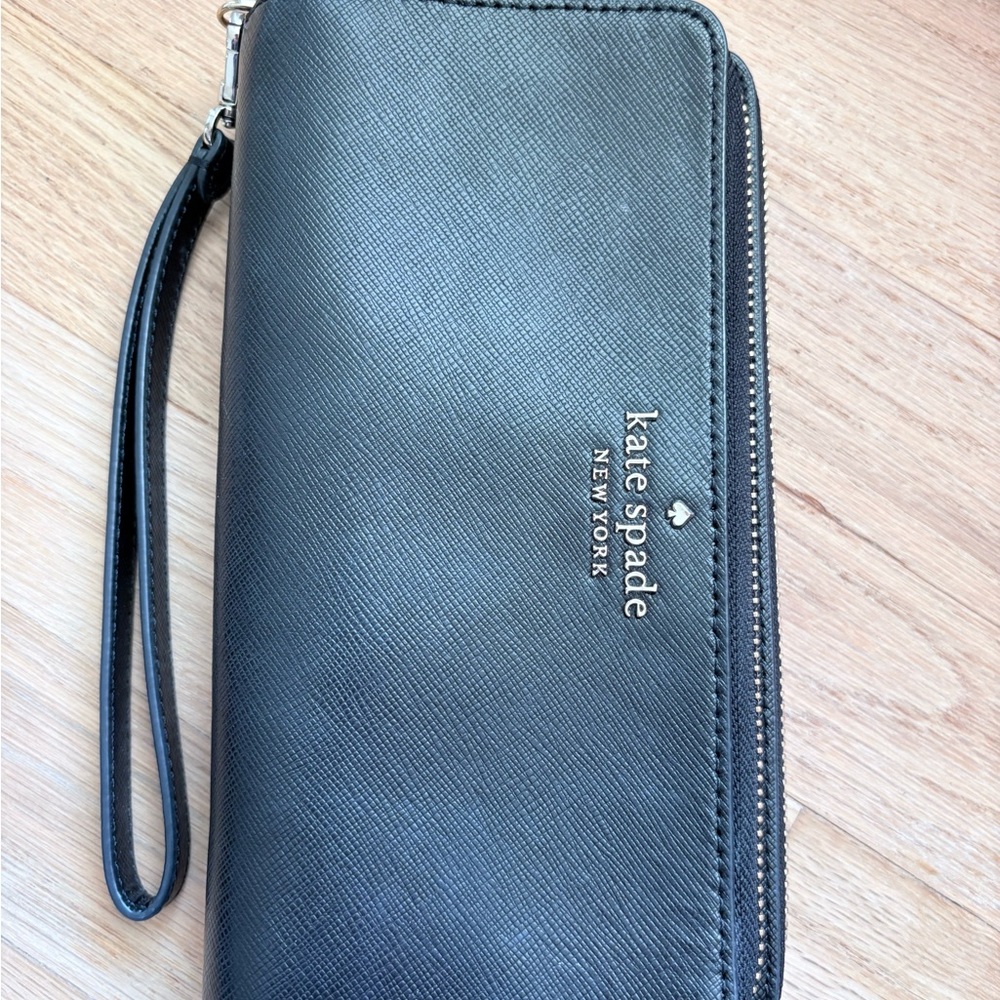 Kate Spade Large Cara Tote in houndstooth print & black wallet - Picture 5 of 10